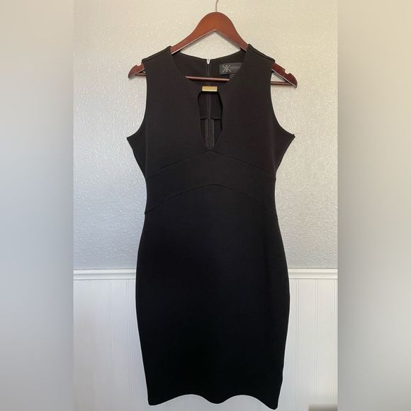 Kardashian Kollection Dresses & Skirts - Kardashian Kollection black dress knee length medium